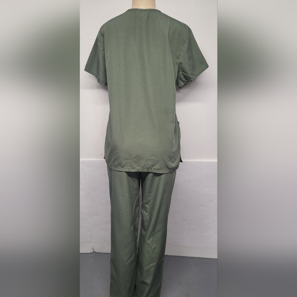 Vital Threads Green Scrub Set S Nurse Medical Healthcare - Picture 2 of 4